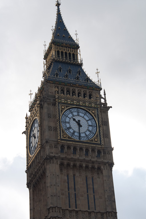 St. Stephen's tower, which houses the bell big ben