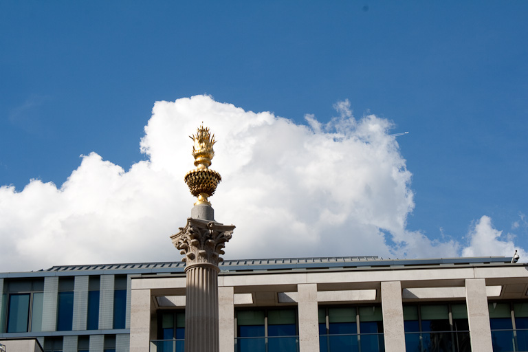 A monument to the London Fire